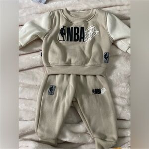 NBA Infant Tracksuit in Beige and White